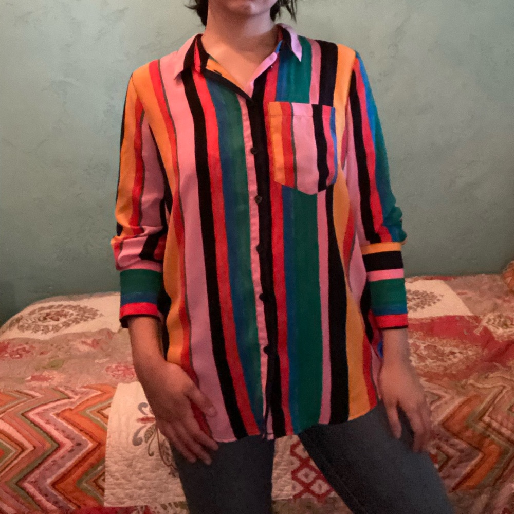 WHO WHAT WEAR Asymmetrical Stripped Button Up